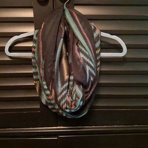 Sheer Geometric Infinity Scarf